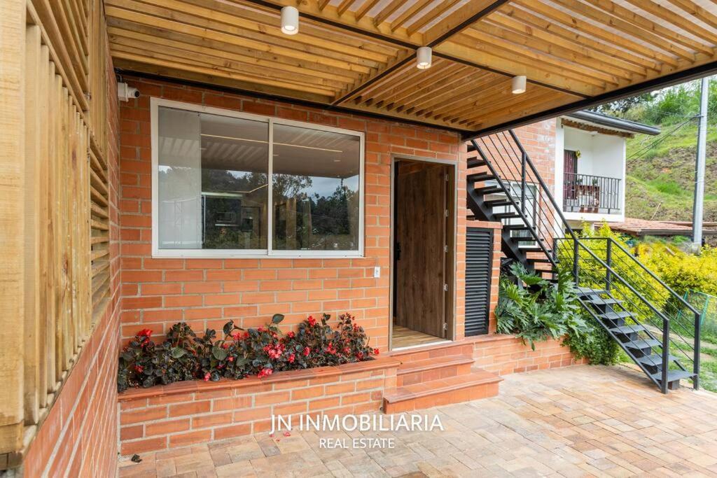 ריונגרו Espectacular Apartamento 2 Minutos Del Jmc Nuevo מראה חיצוני תמונה